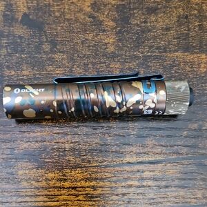 OLight Limited Edition Camouflage Flashlight 🔦